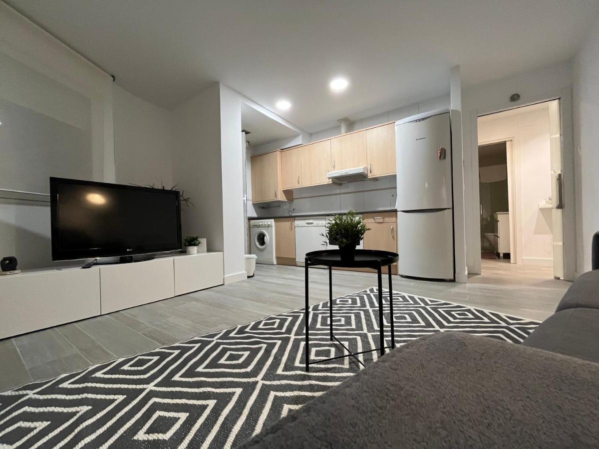 Apartamento Villamediana Suite Villamediana de Iregua Exteriör bild